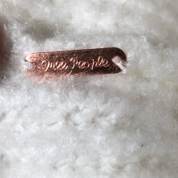 Free People Ivory Slouchy Beanie Hat Cap - Picture 3 of 6